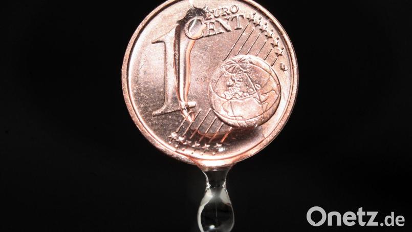 Ist das neue Wassergesetz in Bayern schön schlank oder ungerecht? Darüber hat der Umweltausschuss im Landtag diskutiert. Symbolbild: Fredrik von Erichsen/dpa