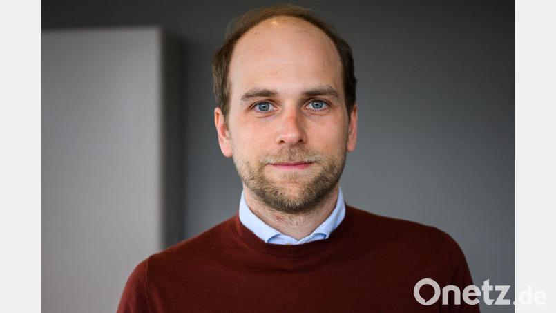 Raoul Roßmann nimmt den Konkurrenten dm im AfD-Streit in Schutz. Bild: Julian Stratenschulte/dpa