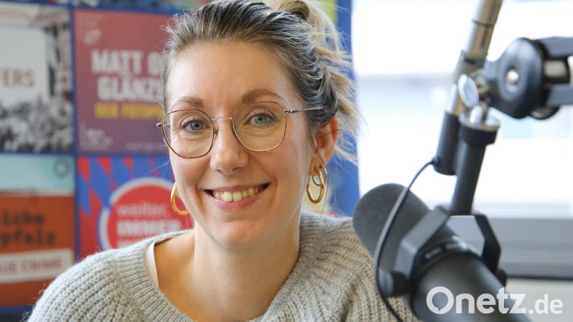 Anika Maßmanns Arbeitsalltag als Förderberaterin besteht aus vielen Mails, Excel-Tabellen, Online-Recherchen, Gesprächen mit Künstlern und Fördergebern. Bild: olr