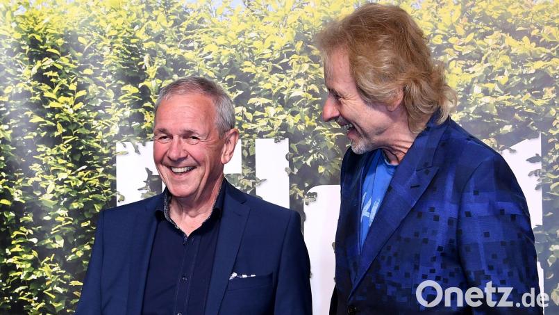 Die beiden Moderatoren Fritz Egner und Thomas Gottschalk verbindet eine lange Freundschaft. (Archivbild) Bild: Britta Pedersen/dpa-Zentralbild/dpa