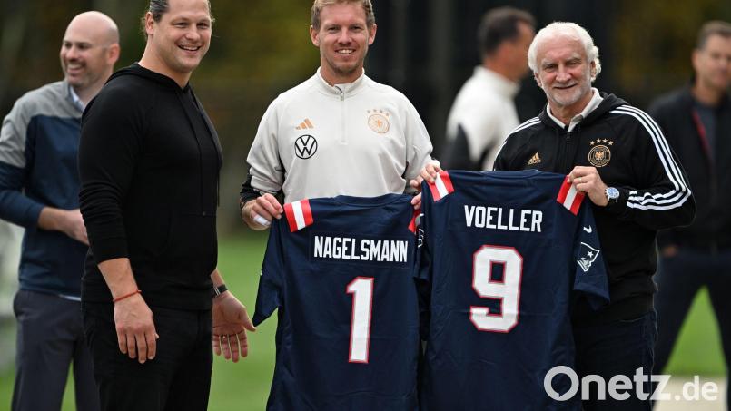 Bundestrainer Nagelsmann ist ein Fan des US-Sports. (Archivbild) Bild: Federico Gambarini/dpa