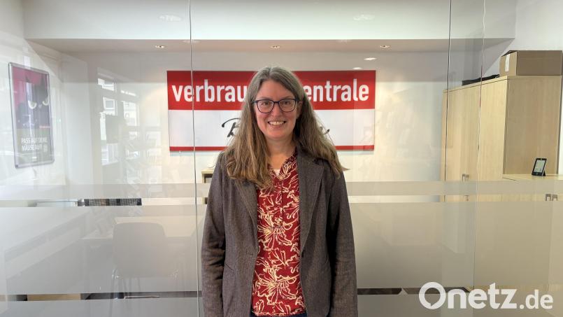 Elisabeth Graml ist seit 26 Jahren Fachberaterin in der Verbraucherzentrale Weiden. Bild: Jona Lang