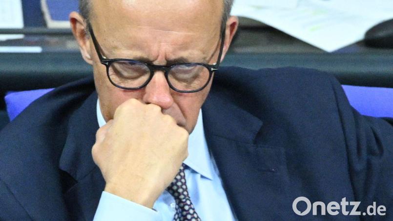 Die Rente ist durch - was kommt nun als nächstes auf den Kanzler zu? Bild: Christophe Gateau/dpa