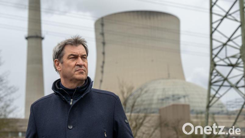 Nach dem Austritt Deutschlands aus der Kernenergie fordert CSU-Chef Markus Söder neue Wege zur Nutzung der Atomkraft. Sein Verweis auf kanadische Mini-Meiler sorgt nun für Kritik von den Grünen. (Archivbild) Bild: Peter Kneffel/dpa
