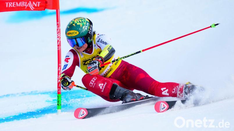 Julia Scheib aus Österreich feiert in Kanada ihren zweiten Saisonsieg. Bild: Sean Kilpatrick/The Canadian Press via AP/dpa