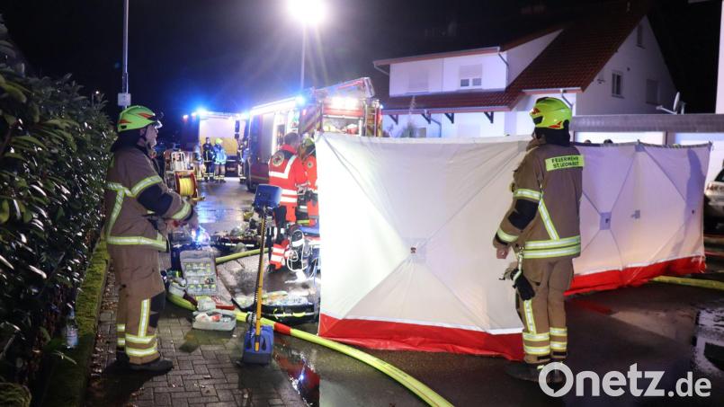 Bei einem Brand in St. Leon-Rot sind zwei Menschen ums Leben gekommen. Bild: René Priebe/dpa