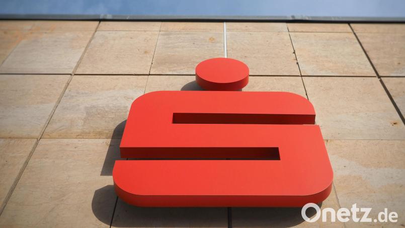 Der Auerbacher Stadtrat hat den Weg frei für die Fusion der Sparkassen Eschenbach/Neustadt/Vohenstrauß und Oberpfalz Nord gemacht. Symbolbild: Soeren Stache