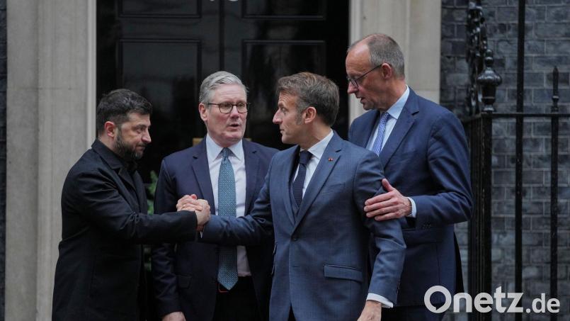 Selenskyj bleibt nach einem Gespräch in London bei seinen roten Linien. Bild: Kin Cheung/AP/dpa