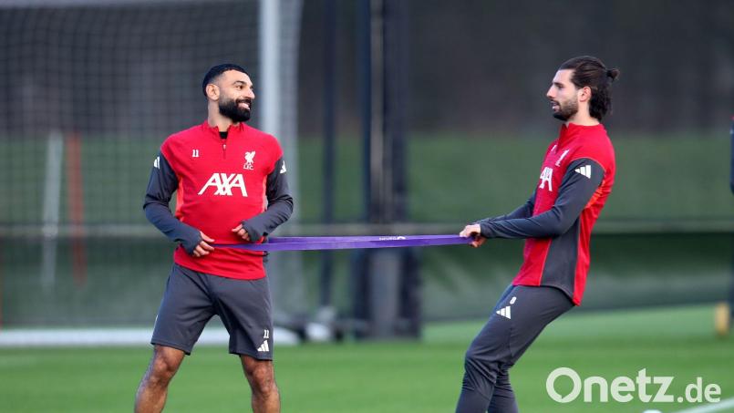 Mohamed Salah (l.) hatte am Wochenende scharfe Kritik geäußert. Bild: Tim Markland/PA Wire/dpa