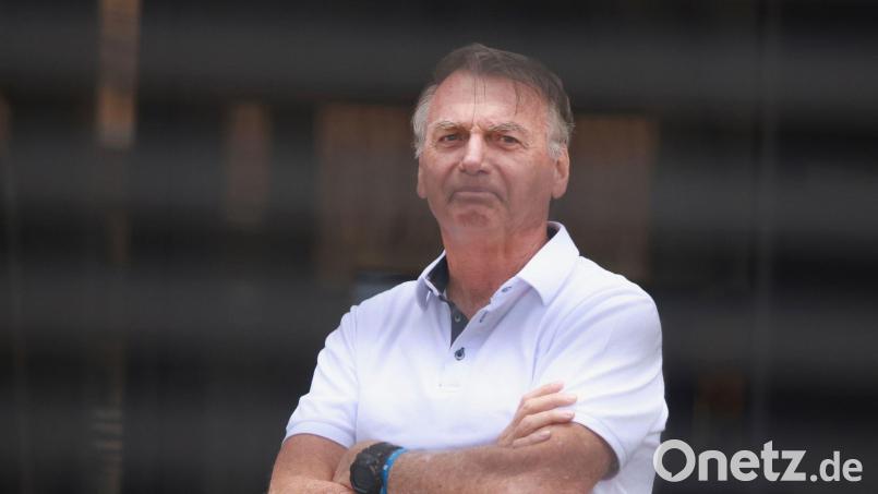Der brasilianische Ex-Präsident Bolsonaro verbüßt eine 27-jährige Haftstrafe. (Archivbild) Bild: Luis Nova/AP/dpa