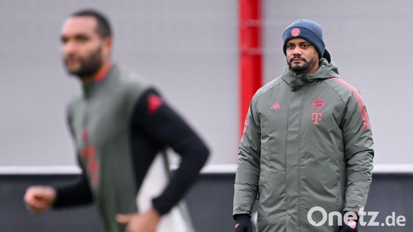 Trainer Vincent Kompany beobachtet seine Spieler beim Abschlusstraining. Bild: Sven Hoppe/dpa