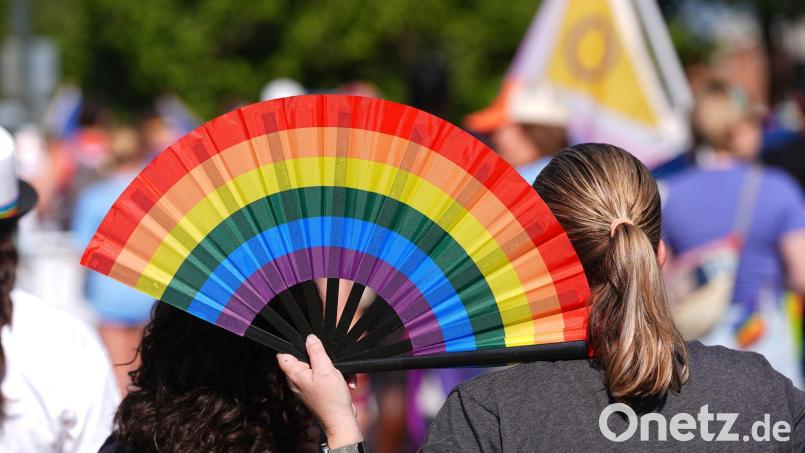 Pride wird an vielen Orten in den USA gefeiert. (Symbolbild) Bild: David Zalubowski/AP/dpa