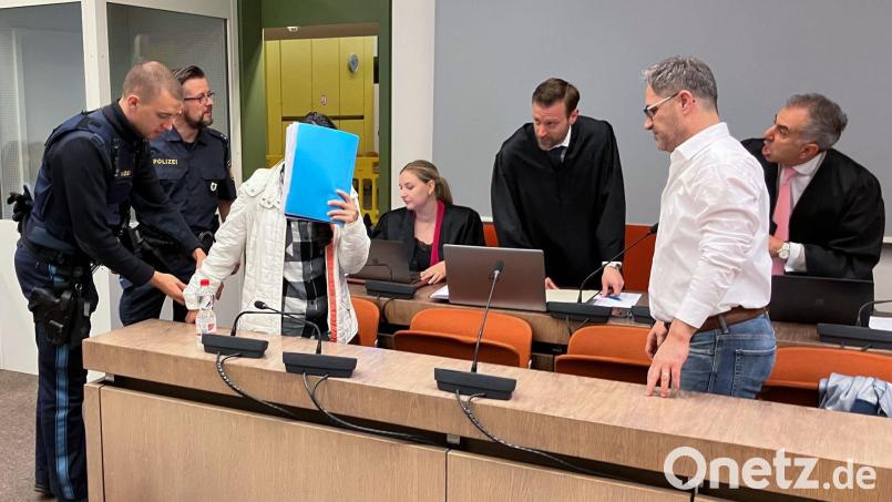 Ursprünglich hatte die Angeklagte sich im Prozess äußern wollen. (Archivbild) Bild: Britta Schultejans/dpa