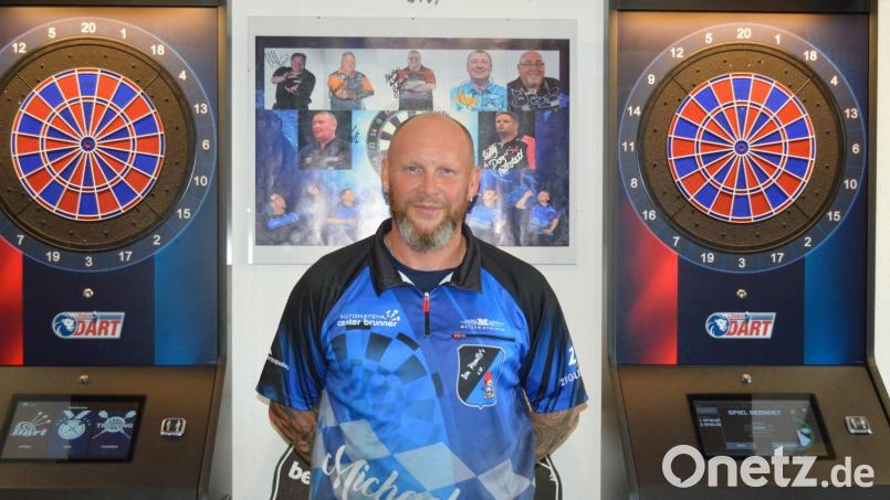 Michael Weiß ist bei der Darts-WM vor Ort dabei. Zusammen mit zwölf Vereinskameraden macht sich der Vorsitzende der Don Promillo's nach Weihnachten auf nach London. Bild: Weiß/Don Promillo's