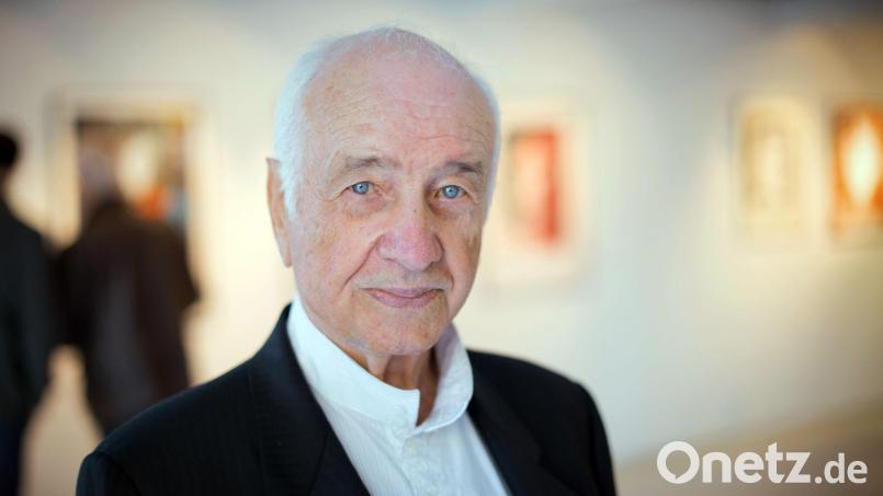 Der Schauspieler feiert am 17. Dezember seinen 95. Geburtstag. (Archivfoto) Bild: picture alliance / dpa