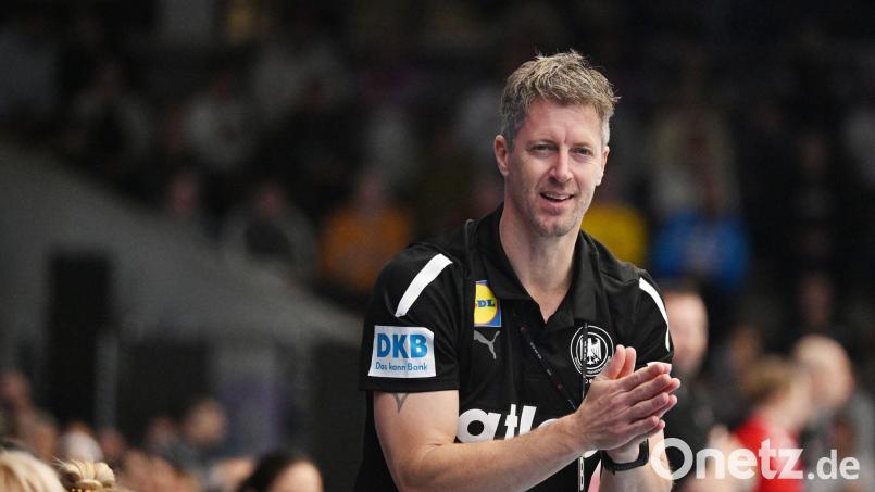 Die Mutter von Handball-Bundestrainer Markus Gaugisch steht plötzlich im Rampenlicht. Bild: Marijan Murat/dpa