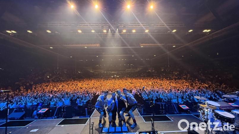 Als Vorband von Tream spielten die Rotzlöffl beim Tour-Finale vor 15.000 Zuschauern in der Stuttgarter Hanns-Martin-Schleyer-Halle. Bild: David Sorgenfrei