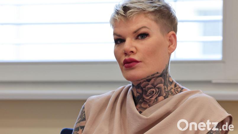 Melanie Müllers Berufungsprozess gegen ein Urteil zum Zeigen des Hitlergrußes beginnt noch vor Weihnachten. (Archivbild) Bild: Jan Woitas/dpa