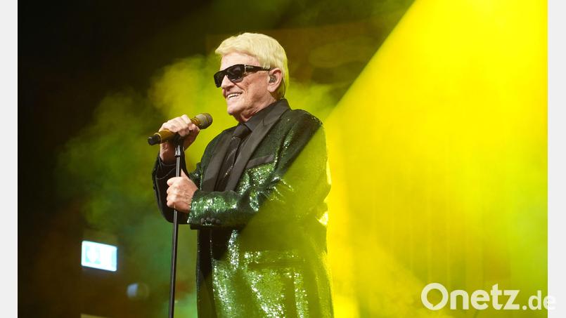 "Heino – Made in Germany" heißt es am 7. April in der Max-Reger-Halle in Weiden. Bild: Helmut Werner Management/exb