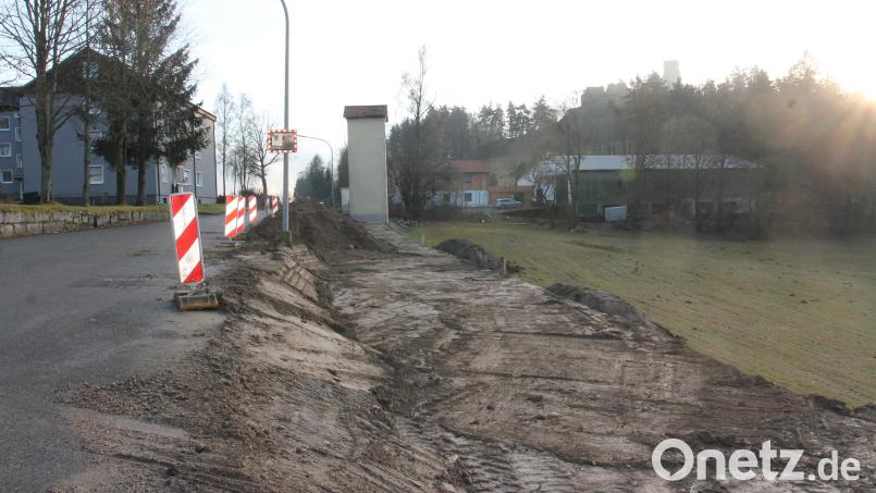 Zu den Projekten 2026 zählen auch Parkplätze entlang der Rumpelbachstraße. Bild: pi
