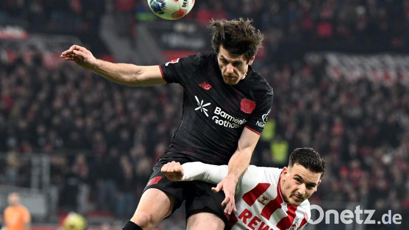 War mit dem 1. FC Köln bei Bayer Leverkusen chancenlos: Said El Mala (r). Bild: Federico Gambarini/dpa