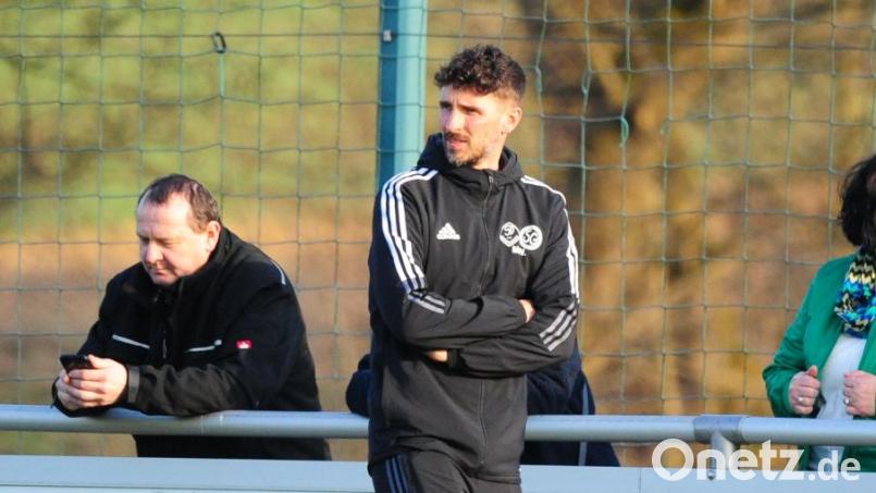 Manuel Waller übernimmt ab dem Sommer die erste Mannschaft des FC Tirschenreuth. Bild: Thomas Schrems