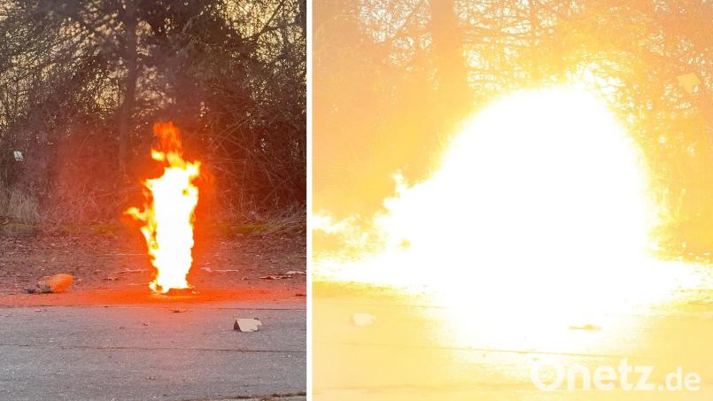 Auf der linken Seite brennt Schwarzpulver. Frei verkäufliche Feuerwerkskörper der Kategorie 2 sind zum Großteil damit gefüllt. Auf der rechten haben Polizisten der Bundespolizei Nürnberg einen Feuerwerkskörper mit "Blitzknallsatz" gezündet. Dabei handelt es sich um ein besonders druck- und reibungsempfindliches Perchlorat-Aluminium-Gemisch. Für diese Form der Pyrotechnik brauchen Personen eine spezielle Erlaubnis. Bild: Marina Gube