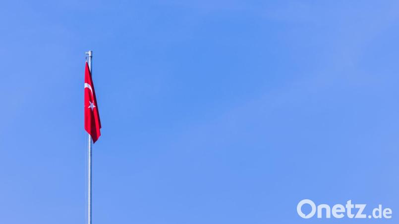 Türkische Flagge (Archivbild) Bild: Rolf Vennenbernd/dpa