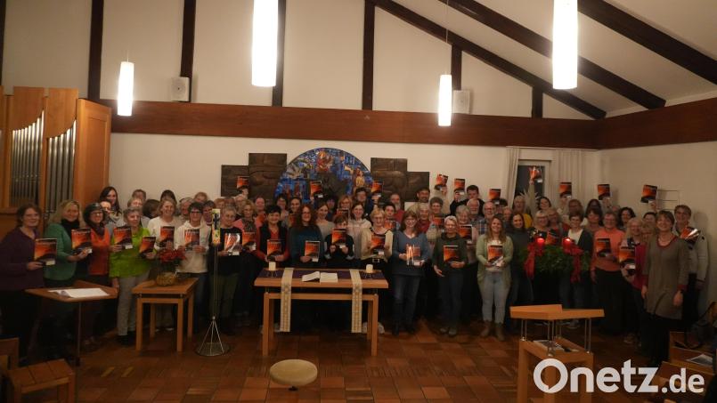 Der Dekanatsgospelchor bei der Aufführung von „Bethlehem’s Child“ Archivbild: Gerd Hennecke