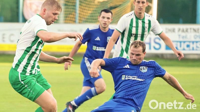Andy Wendl (rechts), Abwehrchef und Spielertrainer des Landesligisten SV Etzenricht, hat dem SV Etzenricht für eine weitere Saison zugesagt. Bild: war