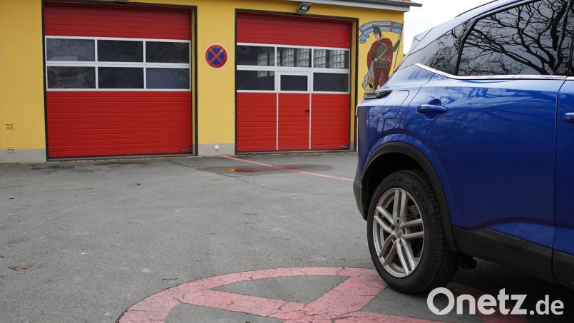 Beim Ausrücken der Floriansjünger würde es hier zu einer schwierigen Situation kommen. Bild: jma