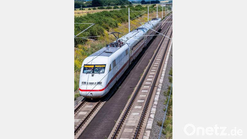 Auch die Deutsche Bahn testet den Siemens-Hochgeschwindigkeitszug  Velaro Novo. (Archiv) Bild: Jacob Schröter/dpa