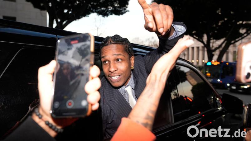 Asap Rocky ist mit Sängerin Rihanna zusammen. (Archivbild) Bild: Damian Dovarganes/AP/dpa