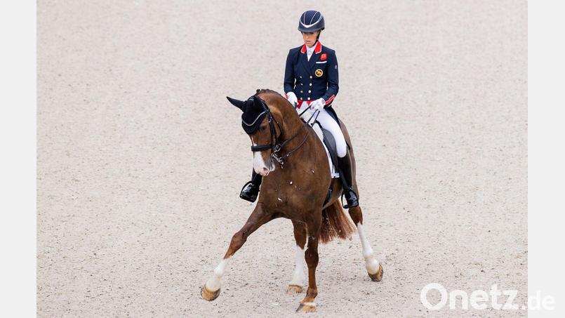 Die Britin Charlotte Dujardin ritt jetzt erstmals seit ihrer einjährigen Sperre bei einem Weltcup-Turnier. (Archivbild) Bild: Rolf Vennenbernd/dpa
