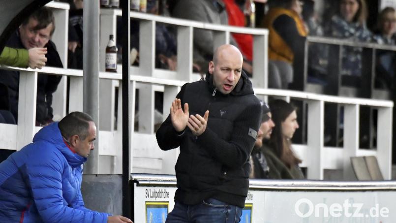 Hoch motiviert: Alexander Heldrich (2.v.r.), hier noch Trainer beim SVL Traßlberg, übernimmt beim TSV Königstein. Bild: Hubert Ziegler