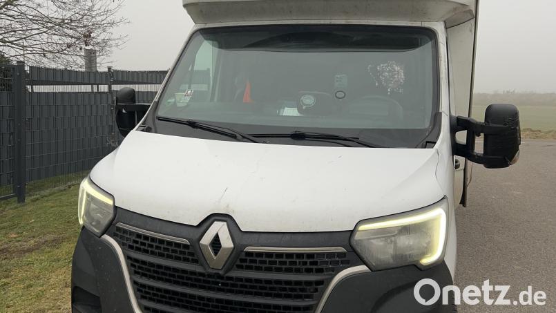 Einen Fall von AdBlue-Manipulation hat die Polizei auf A 6 bei Vohenstrauß aufgedeckt: Bei diesem Fahrzeug war die Technik außer Betrieb gesetzt. Bild: VPI Weiden i.d.OPf