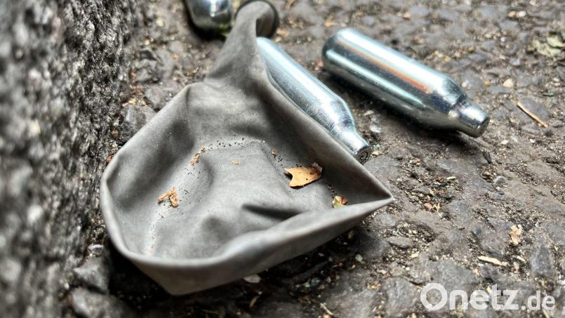 „Lachgas ist kein Spiel und keine harmlose Partydroge, sondern ein hohes Risiko für die Gesundheit“, sagt die Bundesgesundheitsministerin. Symbolbild: Julia Kilian/dpa