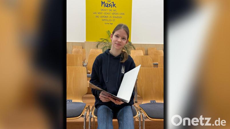 Sarah Ernstberger (13) aus Pirk singt im Mädchenchor der Regensburger Domspatzen. Bild: Marcus Weigl/Domspatzen