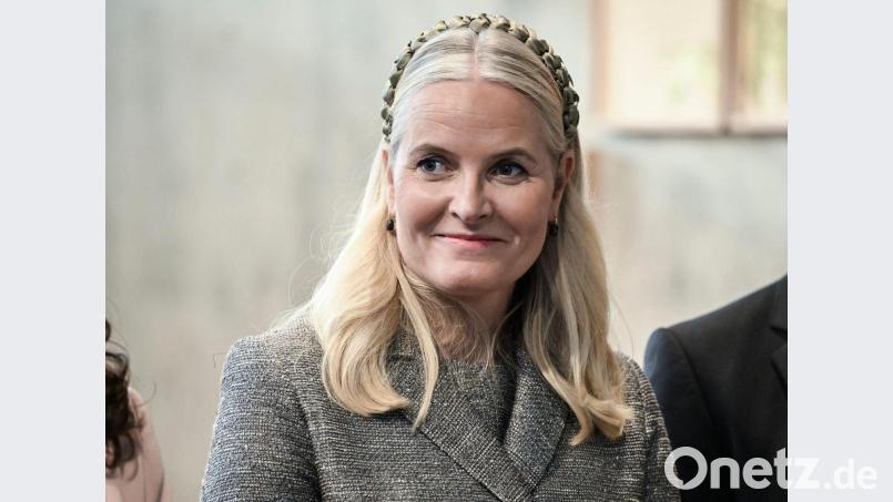 Mette-Marit muss sich auf eine Lungentransplantation vorbereiten Bild: Jens Kalaene/dpa