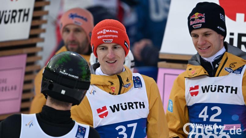 Geiger und Wellinger haben in diesem Jahr Formprobleme. (Archivbild) Bild: Hendrik Schmidt/dpa