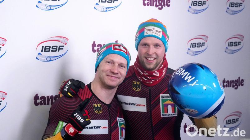 Francesco Friedrich (l) und Alexander Schüller aus Deutschland gewannen erstmals in diesem Olympia-Winter im Zweierbob-Weltcup. Bild: Ints Kalnins/ZUMA Press Wire/dpa