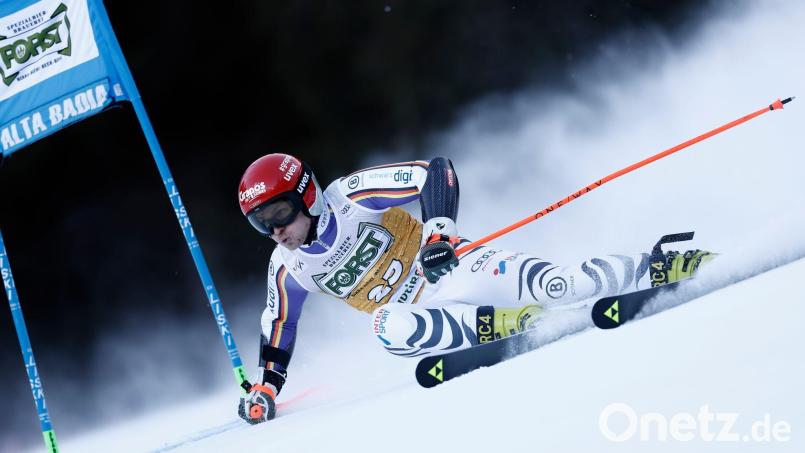 Skirennfahrer Fabian Gratz gelang in Alta Badia ein famoser zweiter Durchgang. Bild: Gabriele Facciotti/AP/dpa