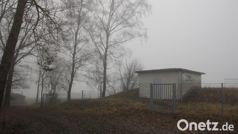 Im Bereich dieses Hochdruckbehälters soll der Mobilfunkmast entstehen. Doch es geht nur schleppend voran. Bild: kro