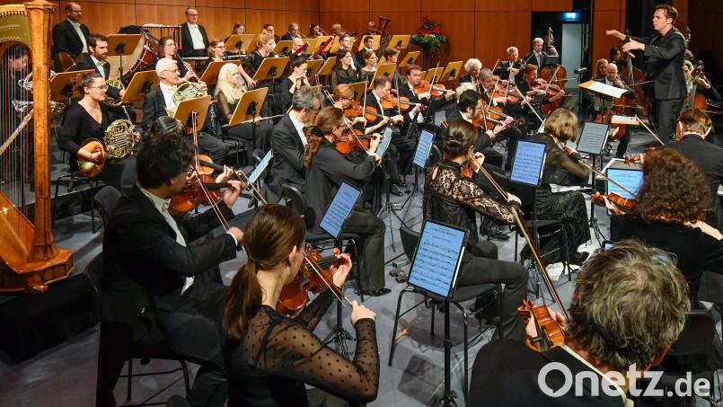 Das Württembergisches Kammerorchester Heilbronn gastierte 2024 im ACC Amberg. Jetzt kommt es ins Amberger Stadttheater. Archivbild: Petra Hartl