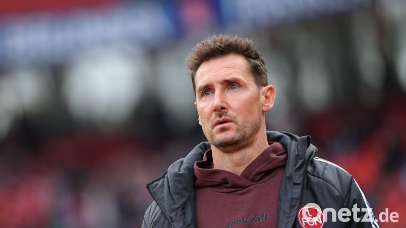 Miroslav Klose stimmt seine Mannschaft ab dem 2. Januar auf die Rückrunde ein. (Archivbild) Bild: Daniel Karmann/dpa