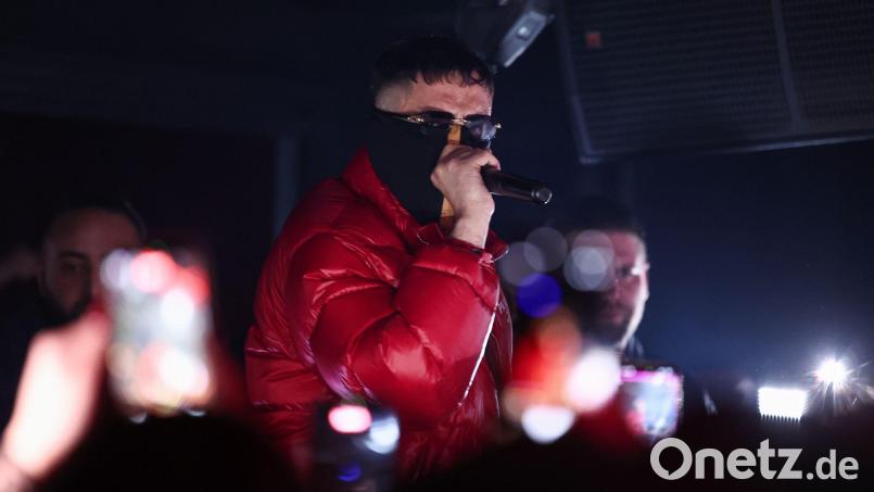 Bei Cem Özdemirs Geburtstagsparty war Rapper Haftbefehl zu Besuch. (Archivbild) Bild: Hannes P. Albert/dpa