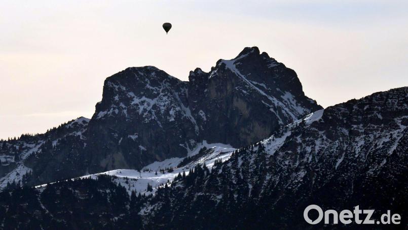 Weihnachten naht - gibt es Schnee in Bayern? (Archivbild) Bild: Karl-Josef Hildenbrand/dpa