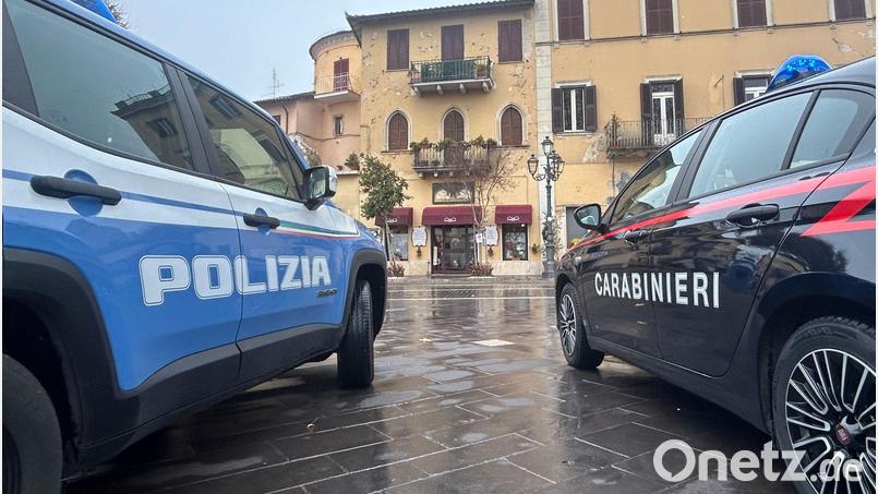 Immer wieder muss die Polizei in Italien gegen gewalttätige Jugendbanden vorgehen (Illustration). Bild: Christoph Sator/dpa