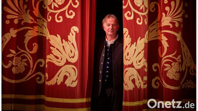 Michael Lerchenberg (Bild), Gerd Anthoff und Monika Gruber sind mit "Opern auf Bayrisch" in Regensburg zu Gast. Bild: Matthias Reithmeier/exb