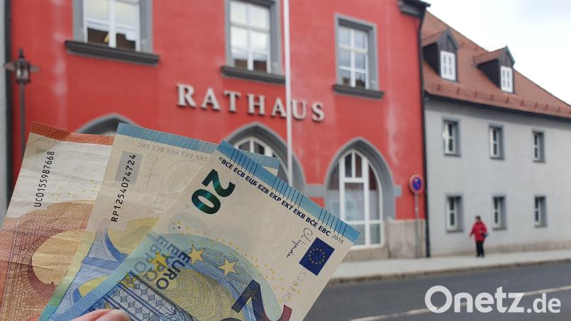 Die Schuldenlast in bayerischen Kommunen steigt immer weiter. Archivbild: kaz